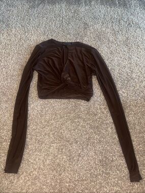 Long Sleeve Twist-Front Crop Top - Brown